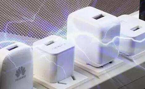 最傷手機的這8種充電方式，你用過哪幾種？